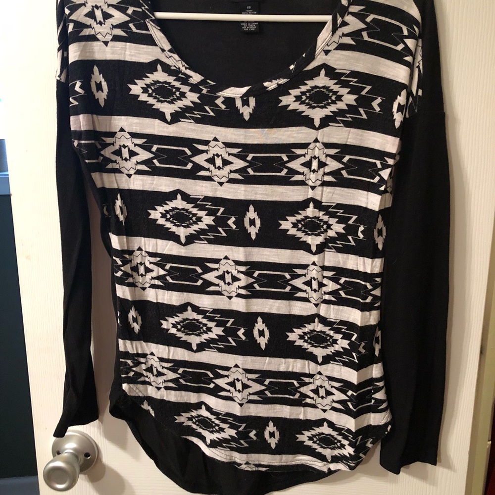 Long sleeve shirt